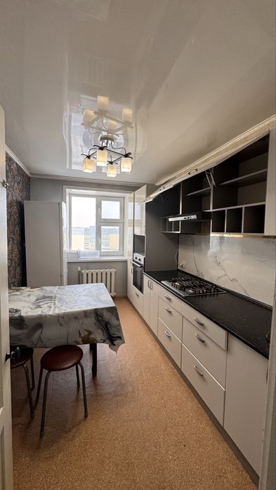 Сдается 3 комн квартира