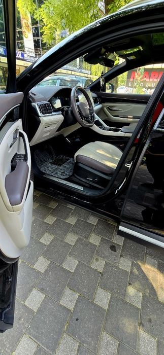 BYD Chempion Smart 2025 qora kraska tozza 605km toza tok
