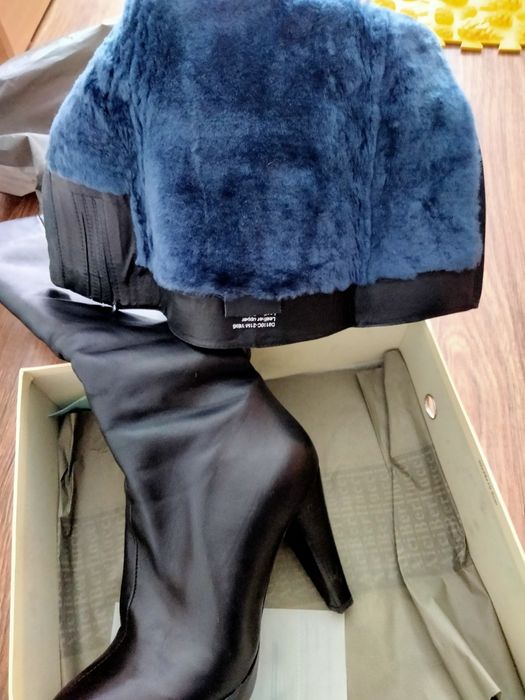 Новые натуральные сапоги