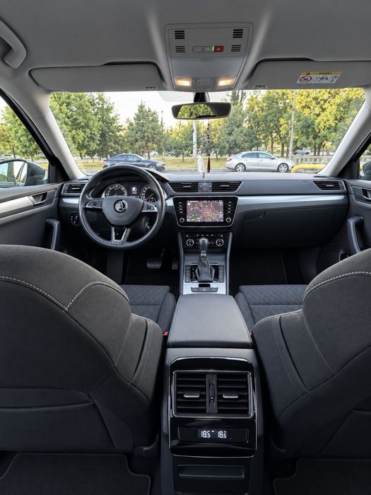 Skoda Superb 2021