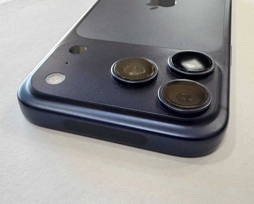 iPhone 17 Pro 512GB с Гаранция Apple