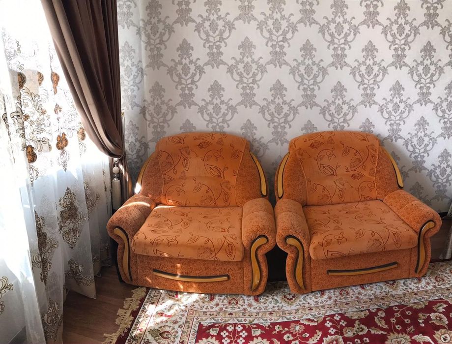 Продам диван, шкаф