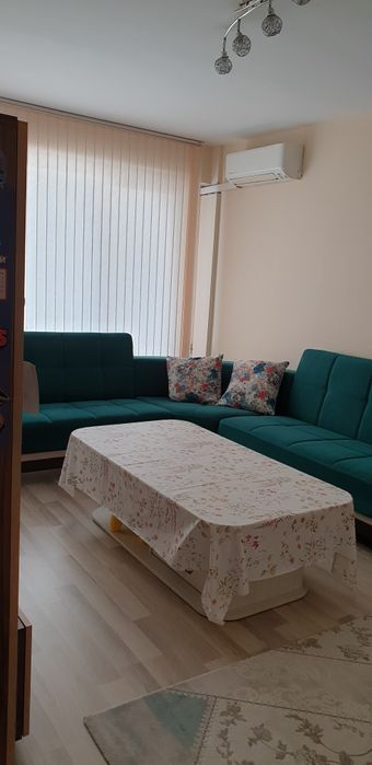 Дава се под наем Тристаен апартамент в Хасково, Любен Каравелов - 70 кв.м за 306 € - Снимка #2