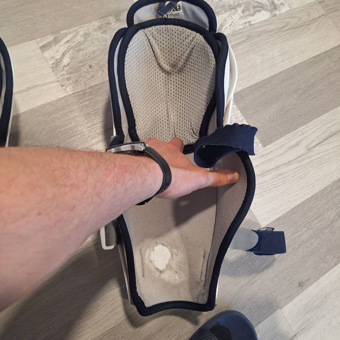 Tibiere pentru hochei pe gheață Jofa 3K Rebook