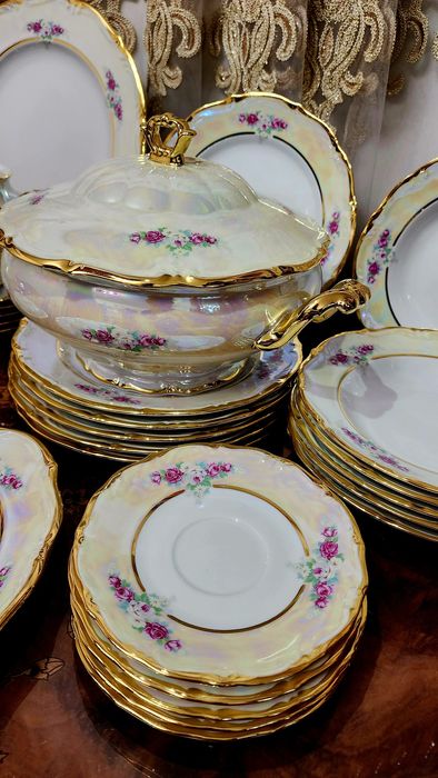 Чайно-столовый сервиз "Букет цветов". Чехия.