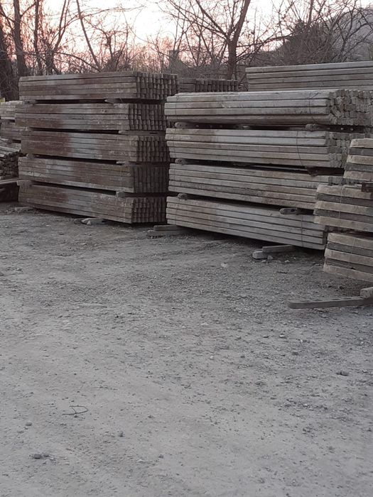 Vând pări de beton import italia