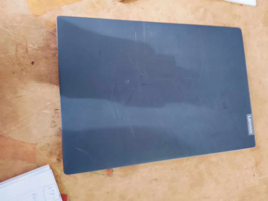 Lenovo нотбук  сатылады