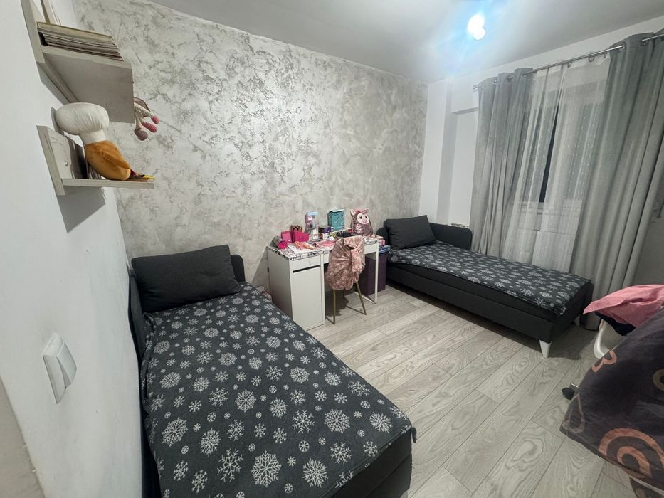 Apartament 4 camere Bd.Gen.Grigore Balan