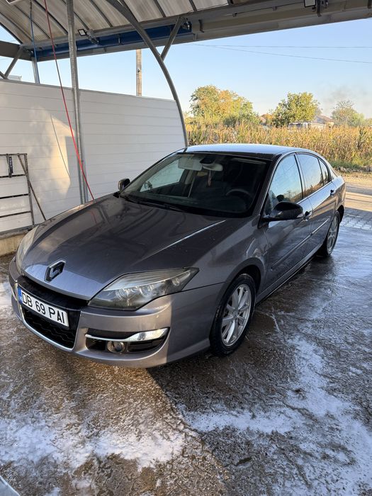 Renault Laguna 3 2011