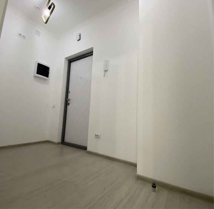 Продается квартира 1/8/16 Ассалом Сохил , Узбум , Assalom Sohil