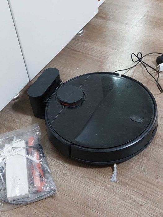 Робот-пылесос Xiaomi Mijia STYTJ02YM
