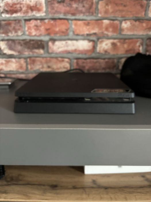 PlayStation 4 1TB