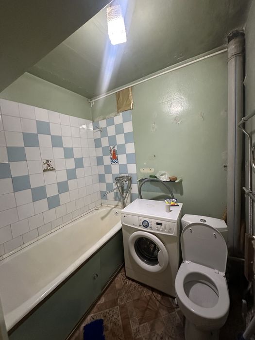 Сдам 1,5  Бурова 20