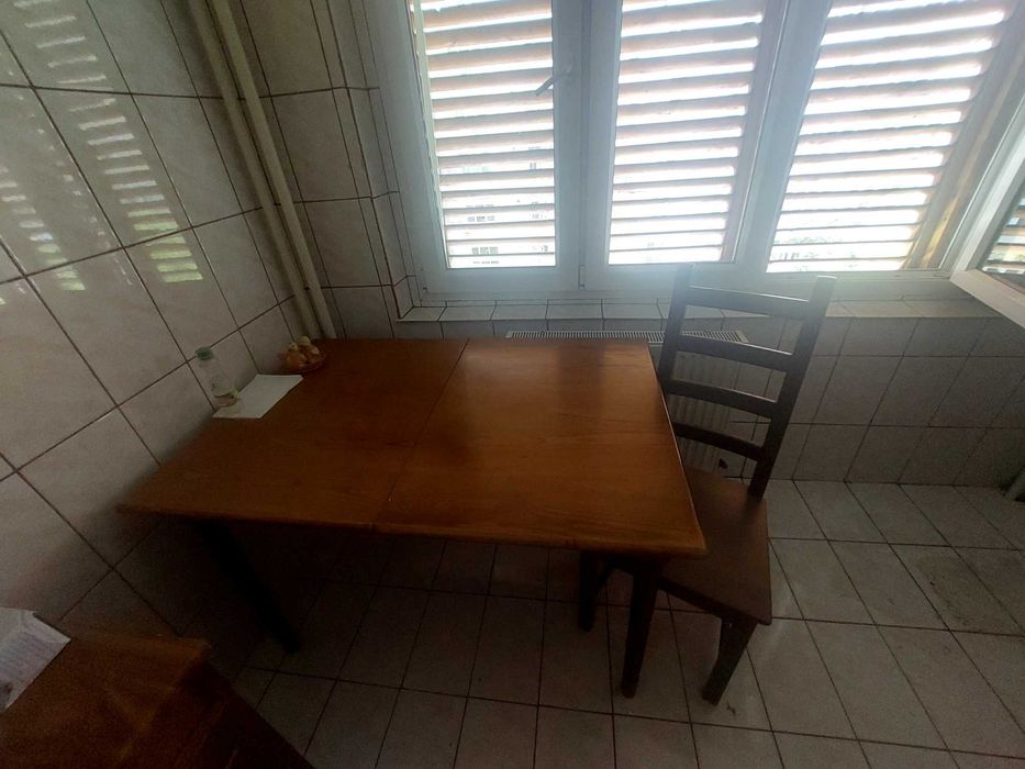 Vand mobila bucatarie lemn masiv