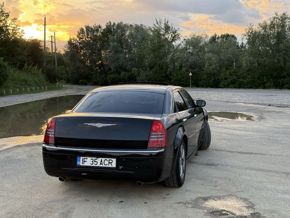 Chrysler 300c ! Dotari extra ! Masina intretinuta !