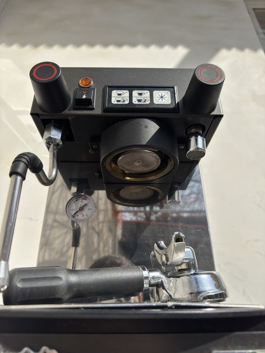 насияга Кофемашина Magister ES40 Automatic Version