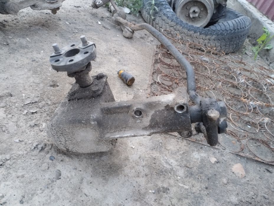 Продам рулевой редуктор Волга