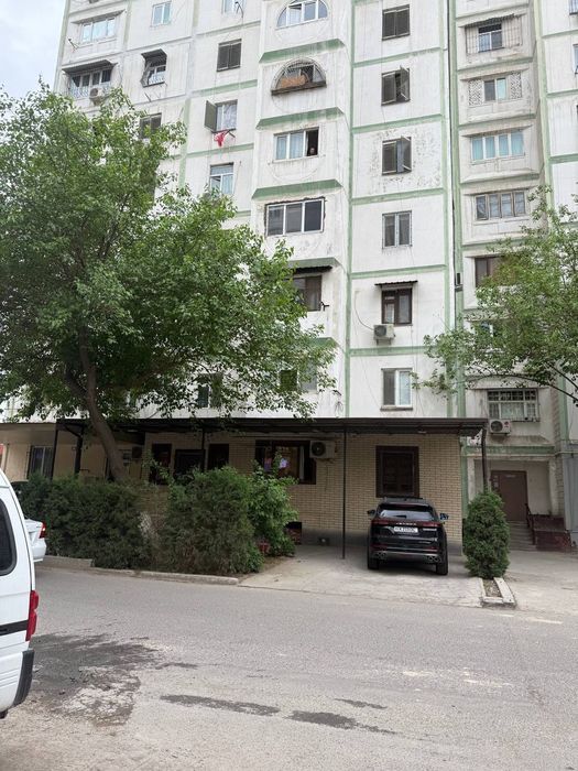 Sergili 8 mavzeda yol yuzida 3 xonali kvartira sotiladi 1-etaj

1) Ман