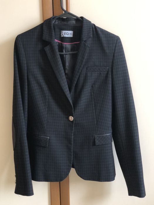 Все платья по 2000 тг