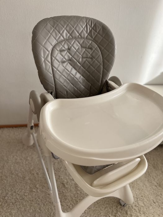 Продам стульчик для кормления