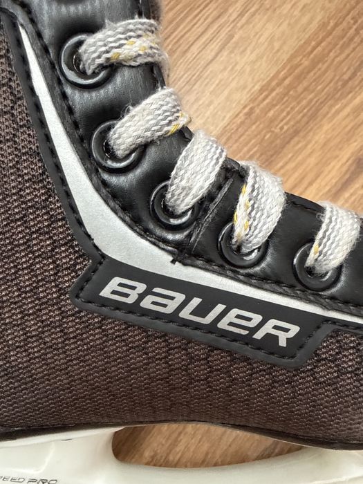 Коньки продам в хорошем состоянии. Качество отличное