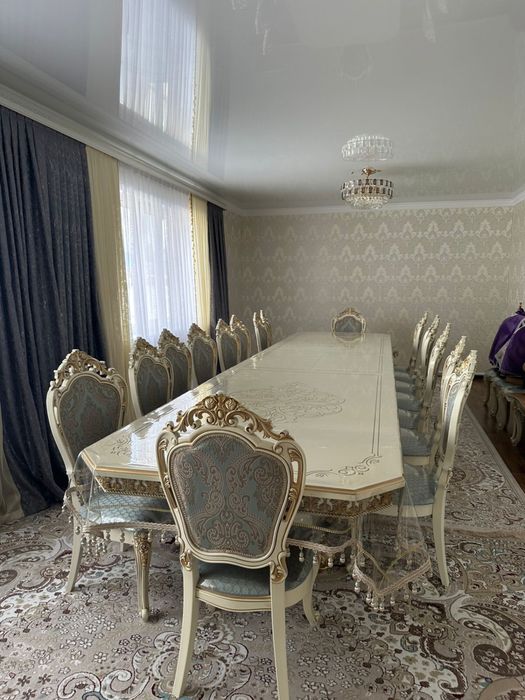 Продам стол со стульями