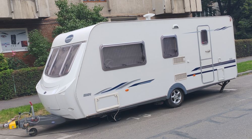 Rulota inmatriculata Caravelair Eden 522, 2006, 4 locuri