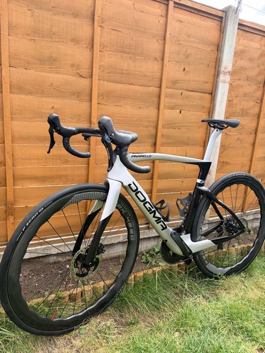 Bicicleta pinarello dogma f