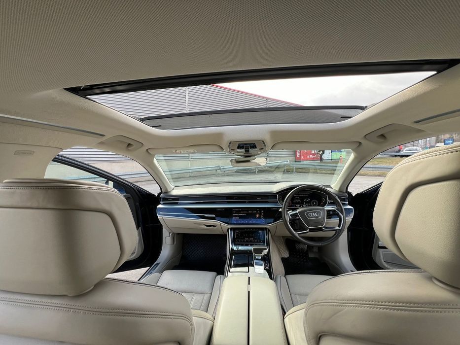 Audi a8 2019  5.0 Mild Hybrid   Volan pe partea dreaptă
