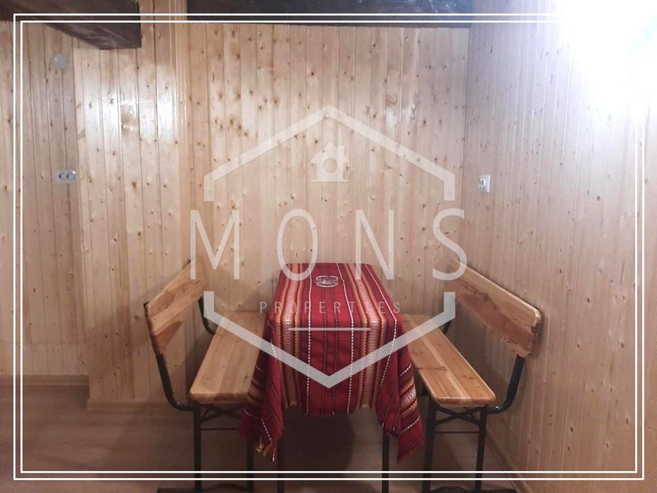 Продава се Къща в Добрич, Център - 310 кв.м за 601 €/кв.м - Снимка #6