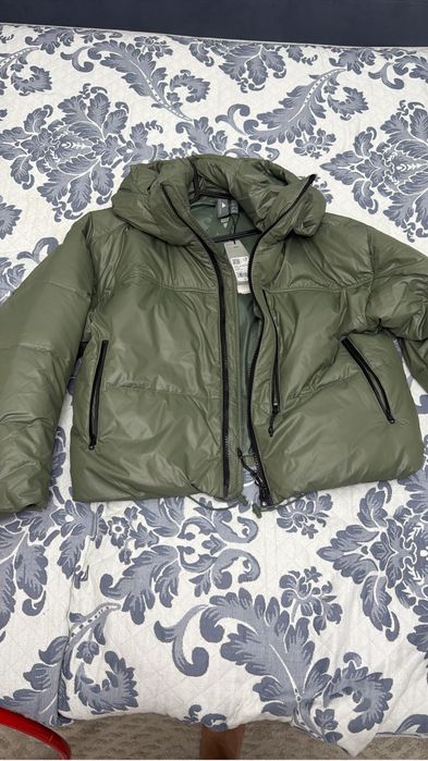 Продам пуховик Adidas & Stella Mccartney