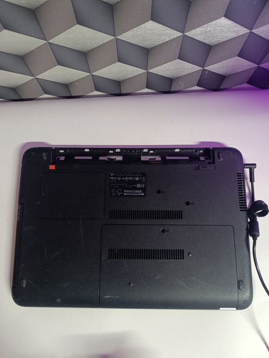 Laptop office  hp 450 g3 15.6 inch procesor Intel i5 6200u 8gb ram