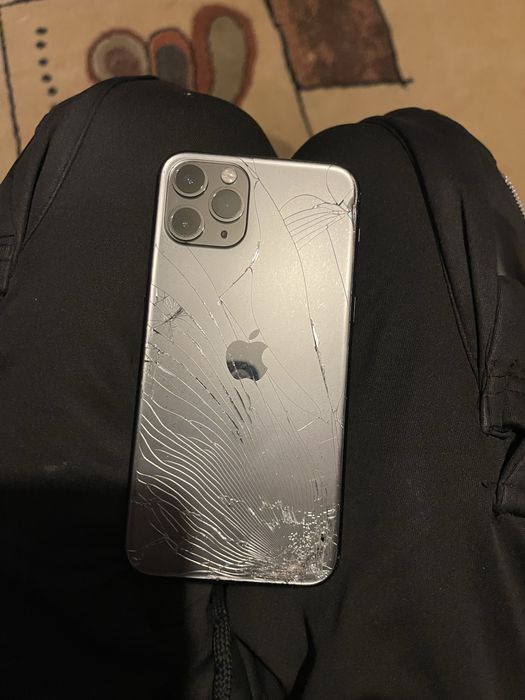 Iphone 11 pro 77sanate baterie