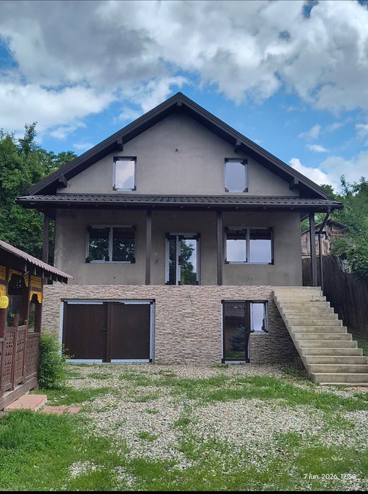 Proprietar vând casă nouă foarte  aproape de oraș