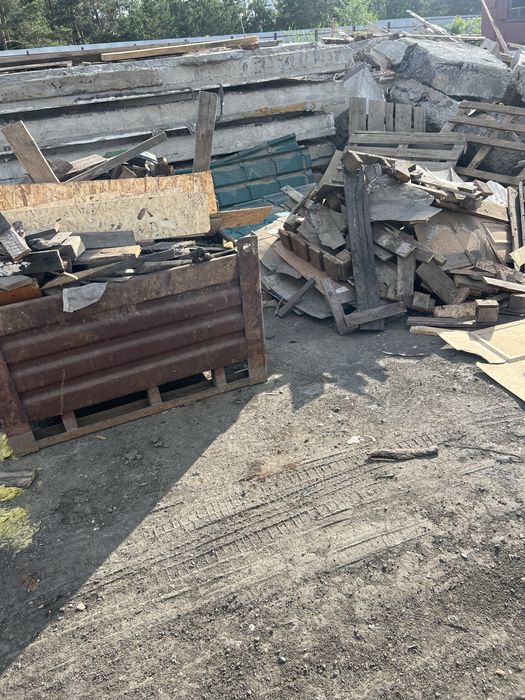 Дрова даром район аэропорта сухие