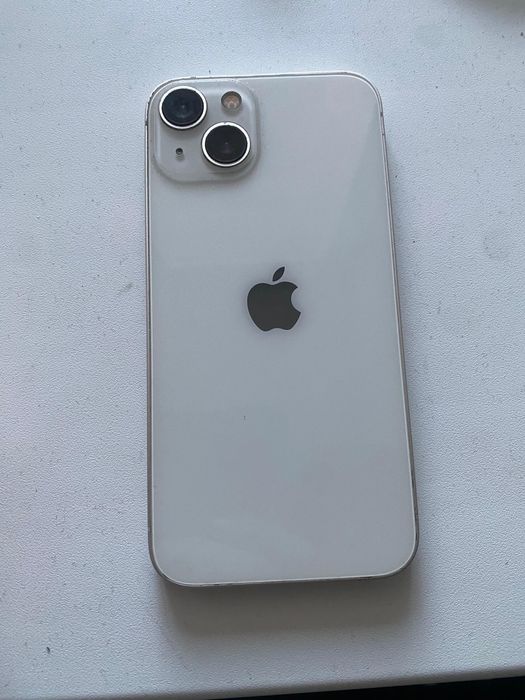 Продаю Iphone 13