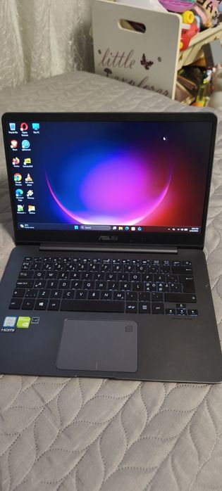 Laptop gaming Asus Vivobook i5 a8a Ram 8Gb video 4Gb ssd Windows 11 GTA FORTNITE CSGO ROBLOX Minecraft