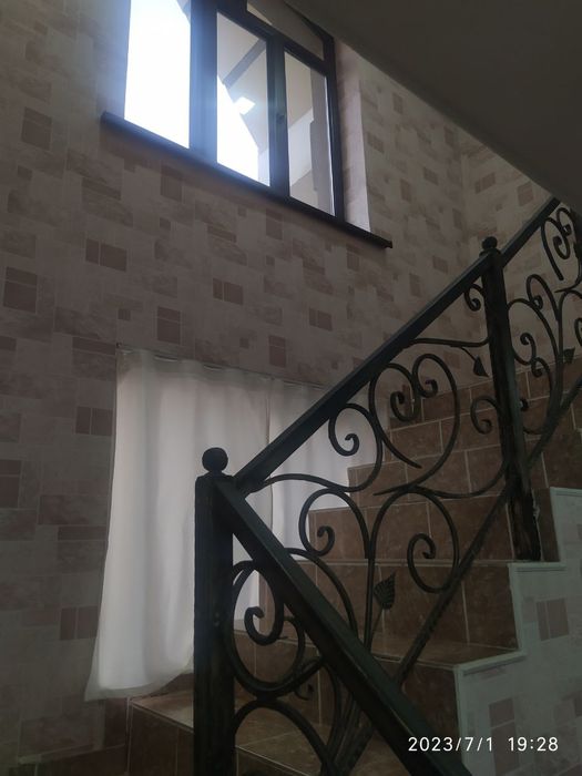 Sotiladi 3.5 sotuk Keles Kirov