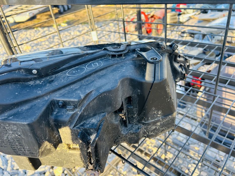 Ляв фар за Lexus RX450