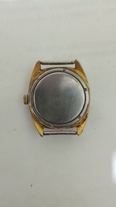 Часы наручные по золочение Ракета