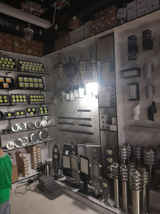 Установка качественный Люстра Бра Галоген раз вкл  Витишка