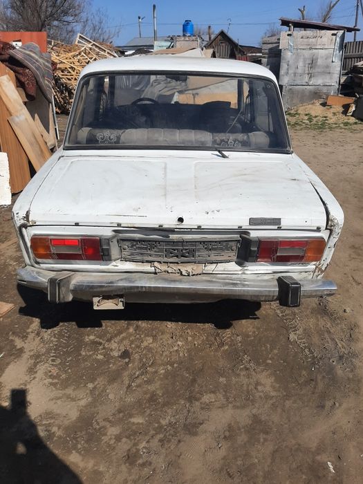 Продам машину на запчасти