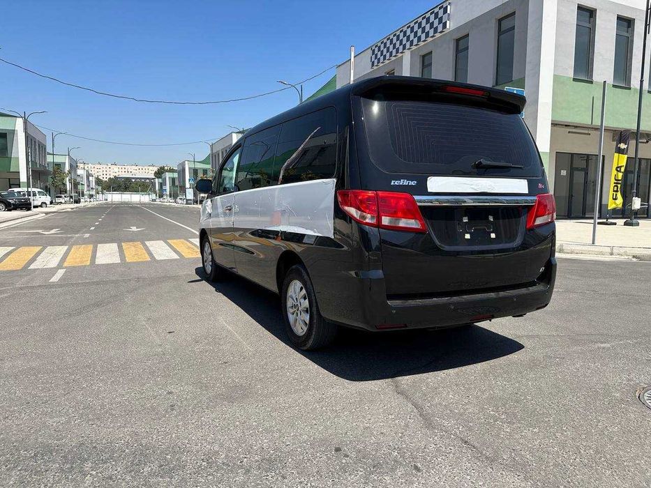 Jac M4 yangi sotuvda tayor