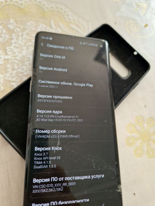 Samsung S10 black edition