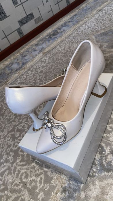 Туфли с каблукам