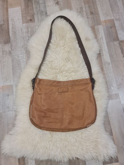 Дамски чанти ,естествена кожа.