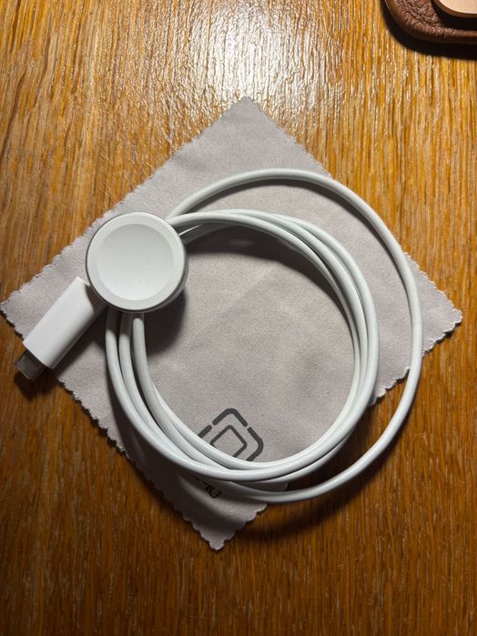 Apple Watch Series 8 41mm GPS + Cellular – Stare foarte bună