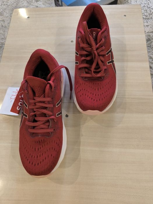 Asics Gel- nimbus 24  дамски  спортни обувки НОВИ ,номера -40.5,  40