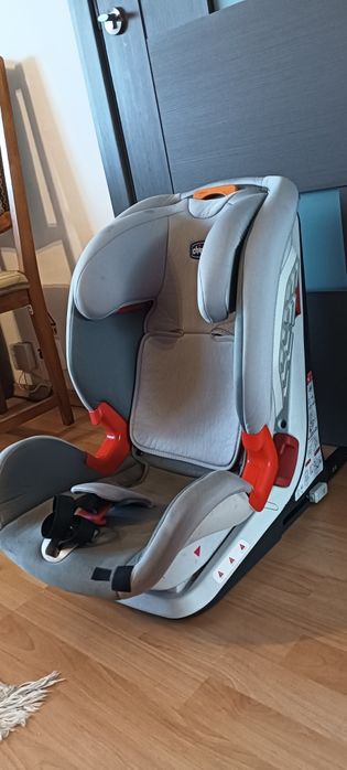 Scaun copii cu izofix