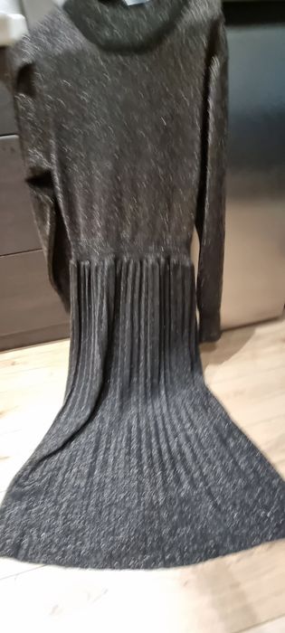 Кожена Mango.Синя рокля Aggata.Дънкена рок.Бежова с ламе.Черна плетиво